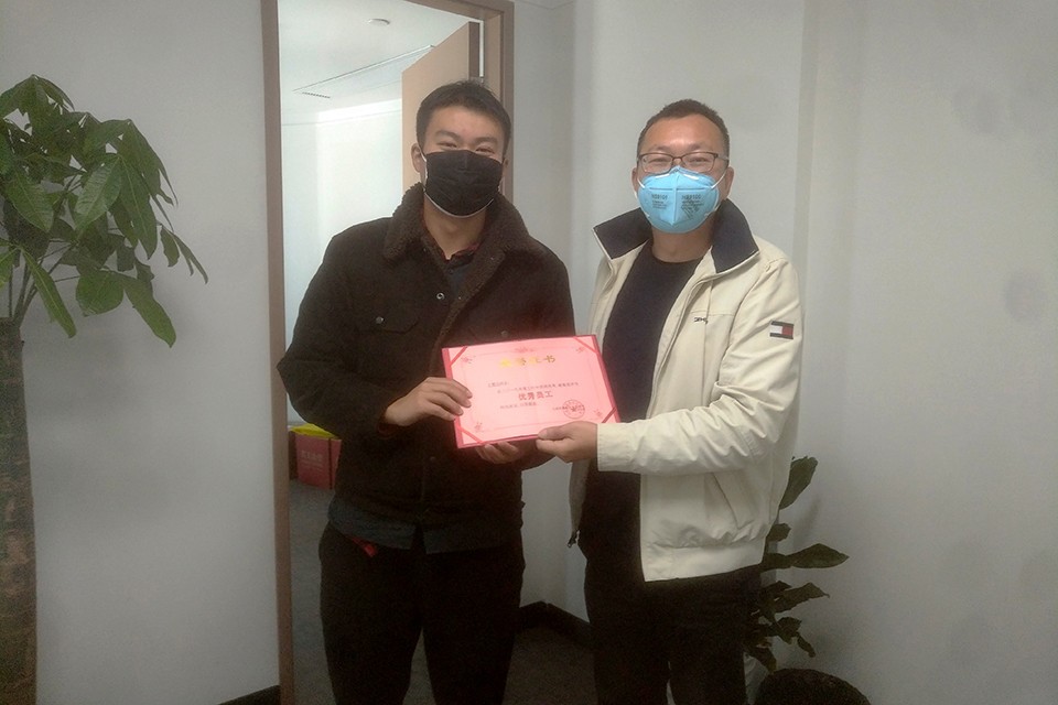 王霄汉.jpg